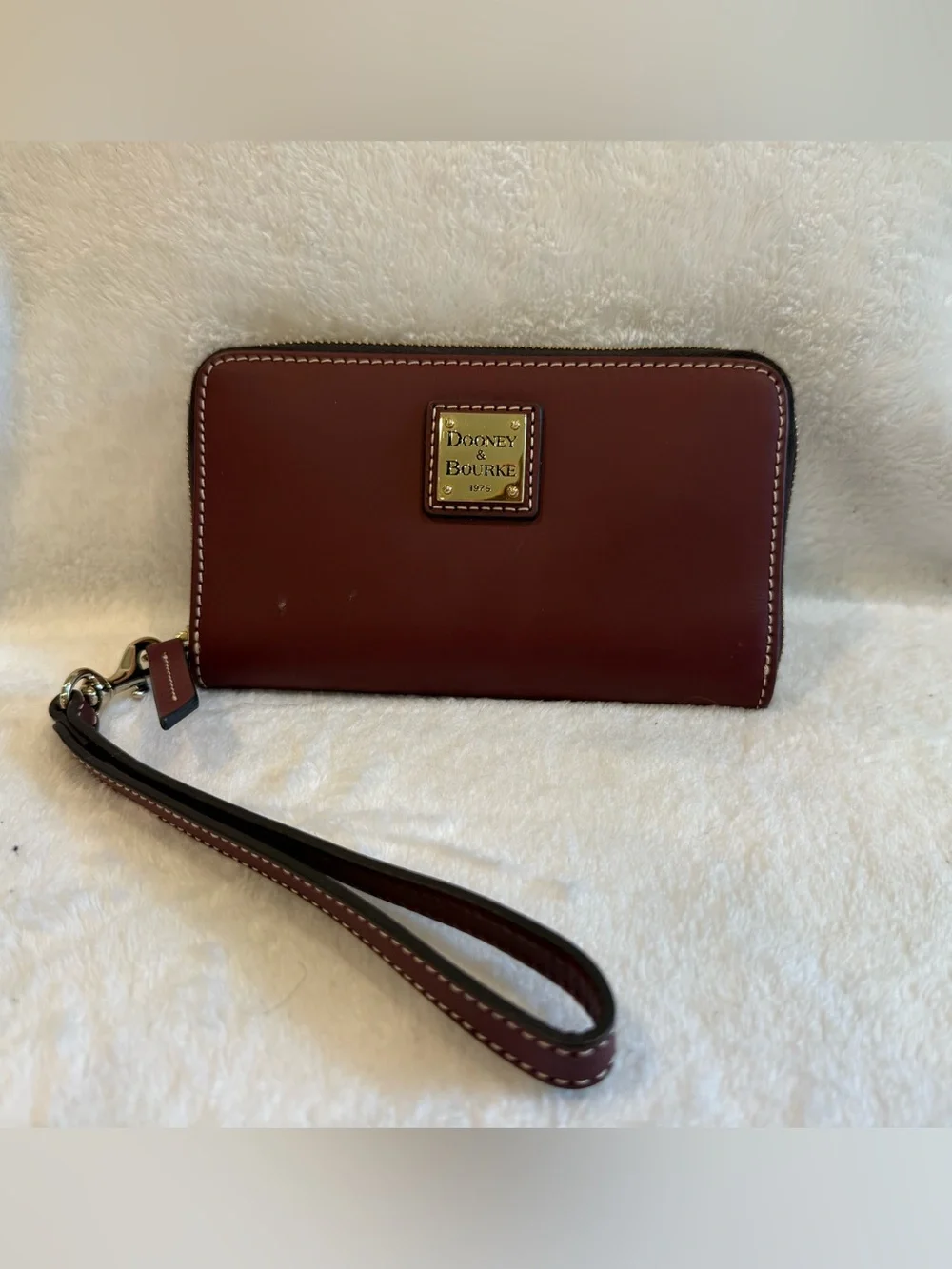 Dooney & Bourke Wristlet Wallet - Picture 1 of 7